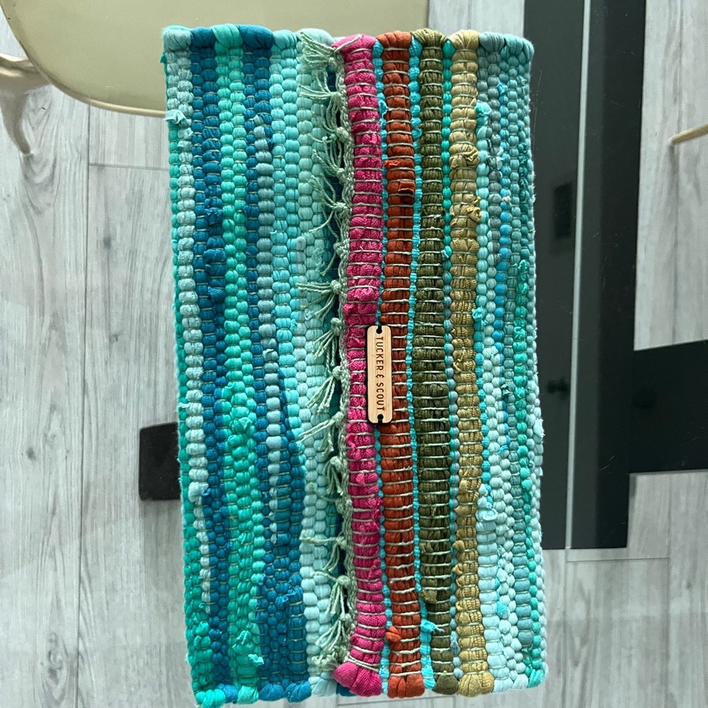 Braided clutch